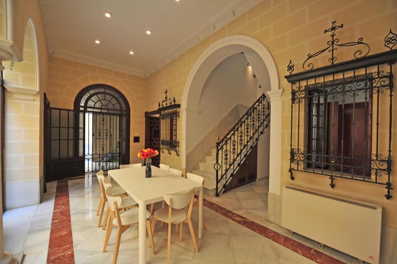 Palacio Centro Terraza 8 Dormitorios Jerez de la Frontera Exterior foto